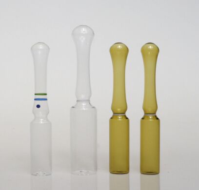 Ampoule en verre transparent et ambré de type D pour usage pharmaceutique injectable